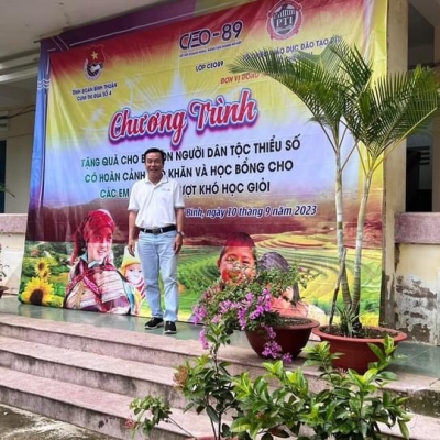 Hoạt động từ thiện